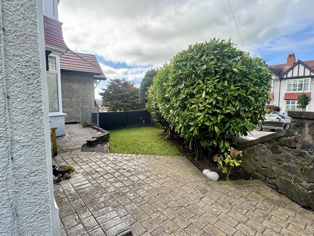 Glanmor Park Road, Sketty, Swansea, SA2 0QG